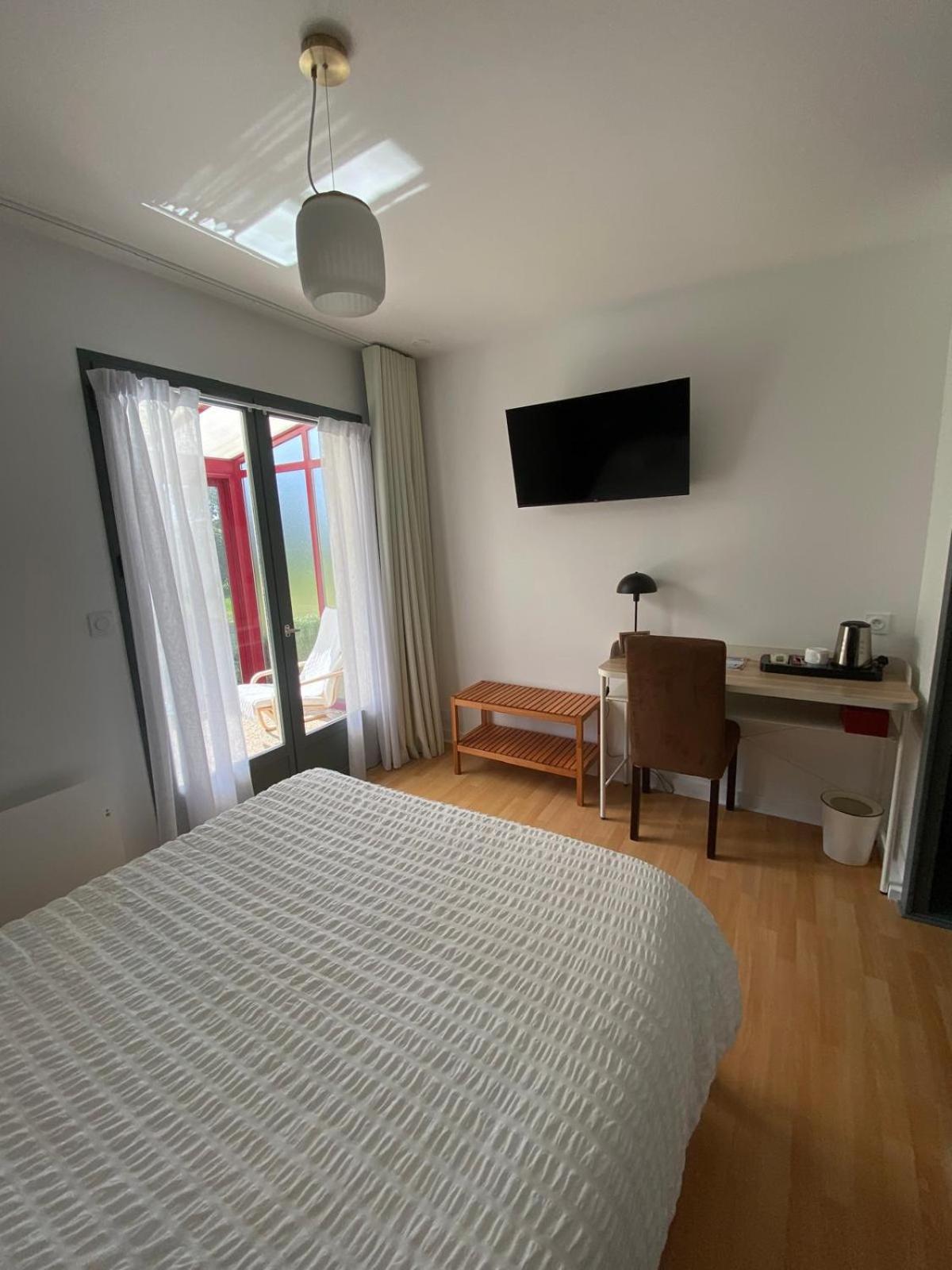 Hotel Les Voisins Beaucemaine Ploufragan Pokój zdjęcie