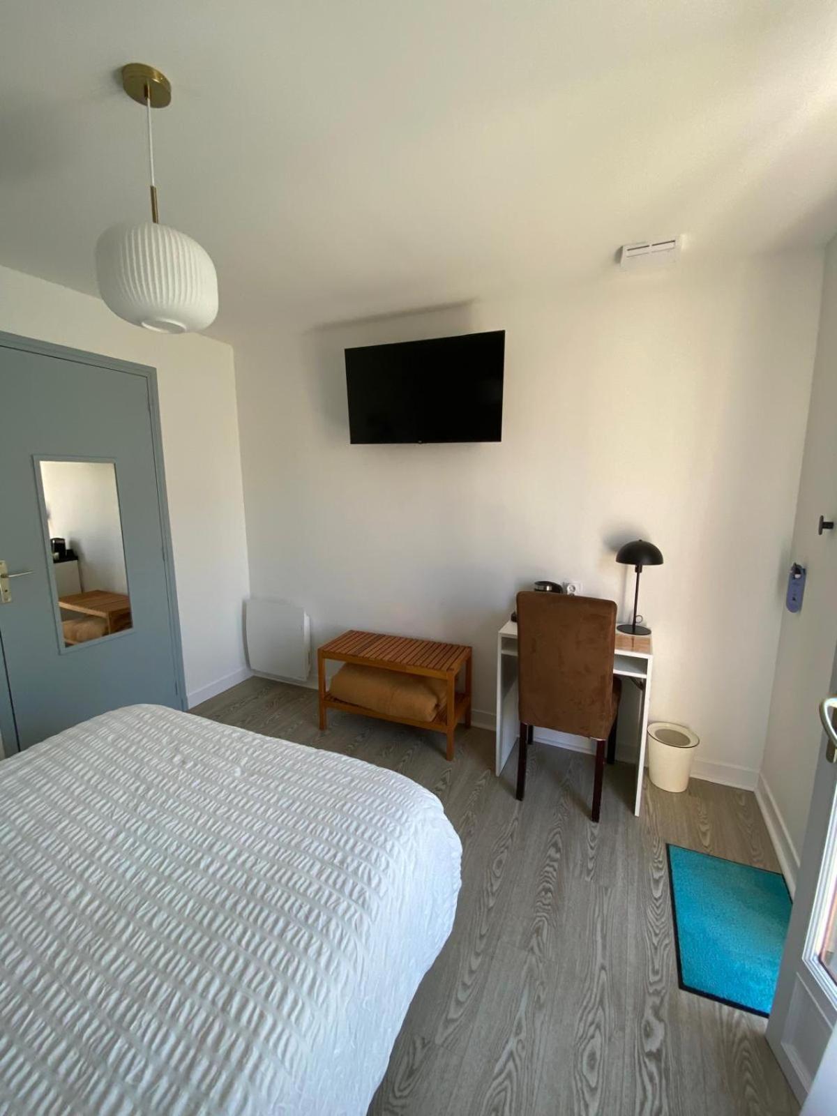 Hotel Les Voisins Beaucemaine Ploufragan Pokój zdjęcie
