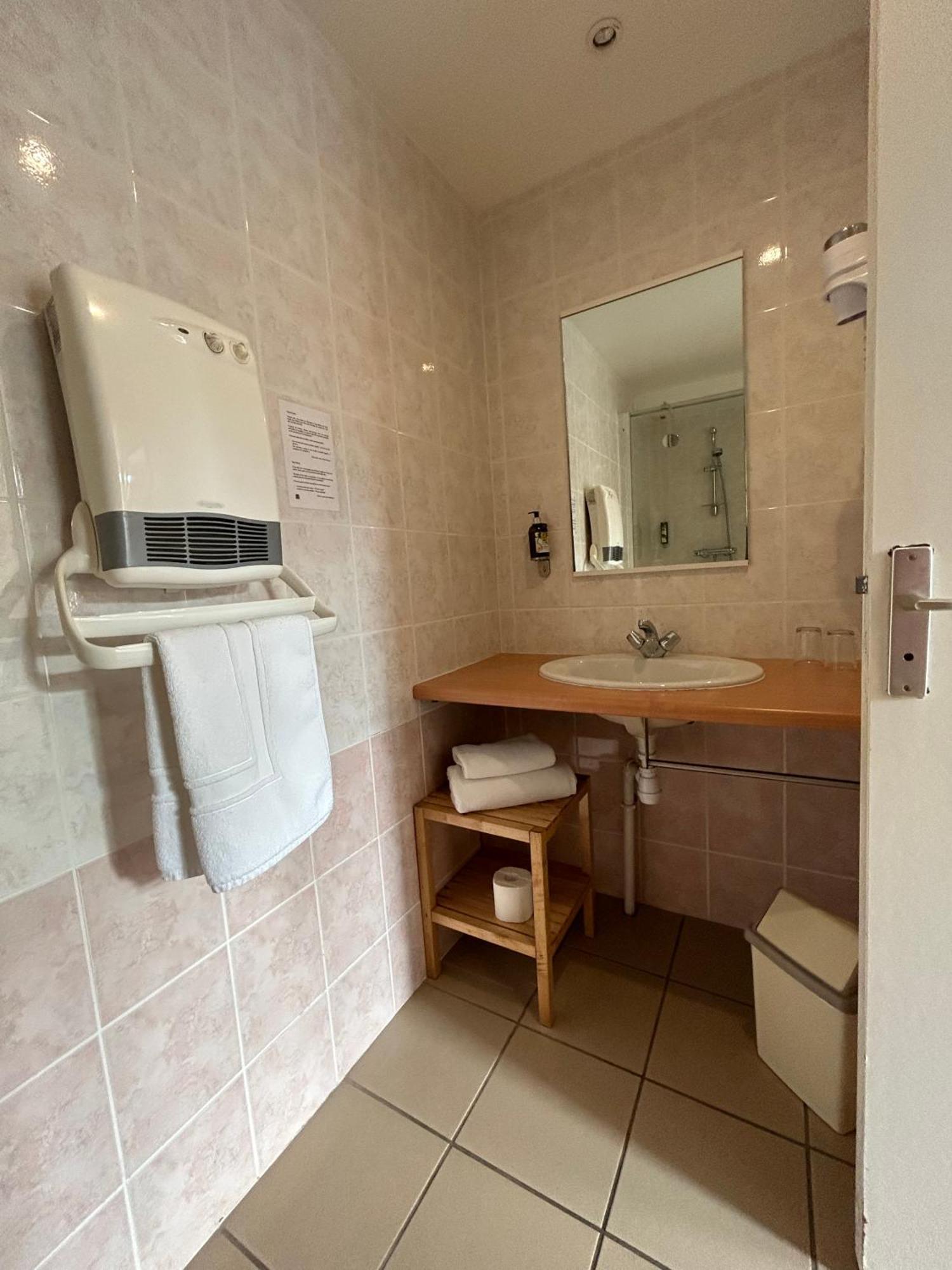 Hotel Les Voisins Beaucemaine Ploufragan Pokój zdjęcie